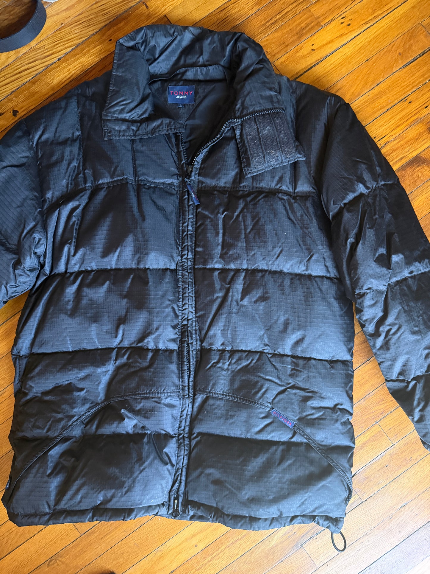 Vintage Tommy Hilfiger Black Puffer Jacket XL